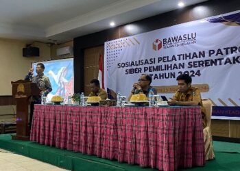 Bawaslu Sulsel Gelar Sosialisasi Pelatihan Patroli Siber Pemilihan Serentak 2024 di Parepare