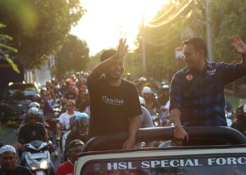 Ribuan Warga Parepare Tumpah Ruah di Konvoi Kemenangan Tasming-Hermanto