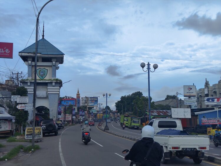 Pemkab Maros Benahi Lampu Jalan Poros Trans Sulawesi
