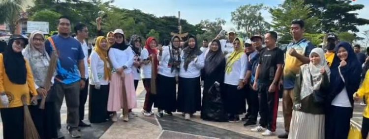 Sambut Bulan Suci Ramadan, RSUD Andi Makkasau Parepare Turut Sukseskan Aksi Bersih-Bersih Lingkungan