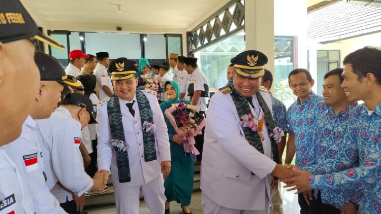 Bupati-Wabup Maros Disambut Forkopimda dan Pendukung Di Bandara