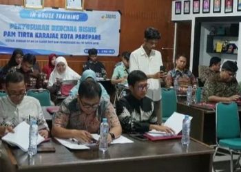 Tingkatkan Strategi Perusahaan, PAM Tirta Karajae Parepare Gelar Training Rencana Bisnis