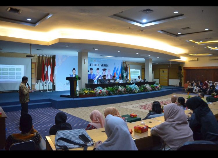 Irjen Pol. R.P. Mulya Bahas Keamanan Maritim dalam Perspektif Imigrasi di ASEAN Lecture Series UIN Alauddin Makassar