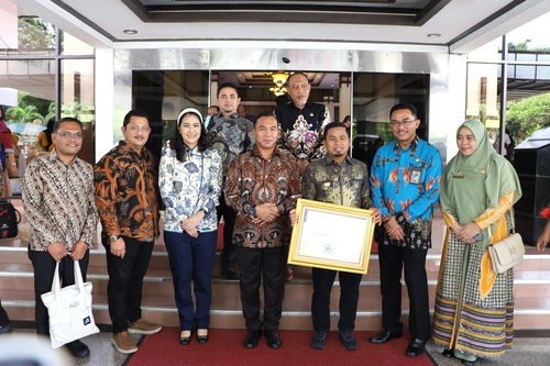 Parepare Diganjar Penghargaan Nasional atas Kecepatan Pemutakhiran Data Keluarga